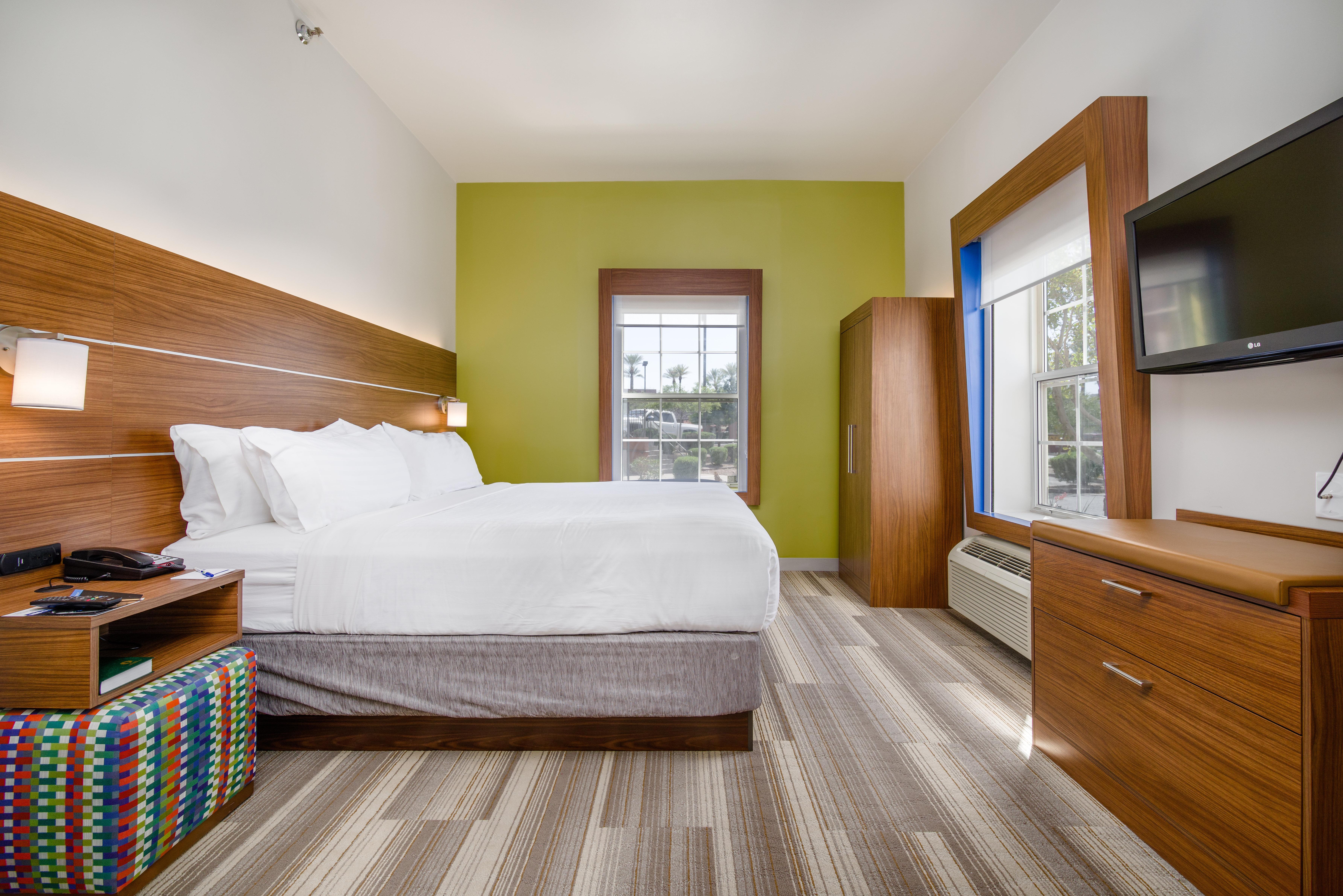 Holiday Inn Express Phoenix-Airport/University Drive By Ihg Dış mekan fotoğraf