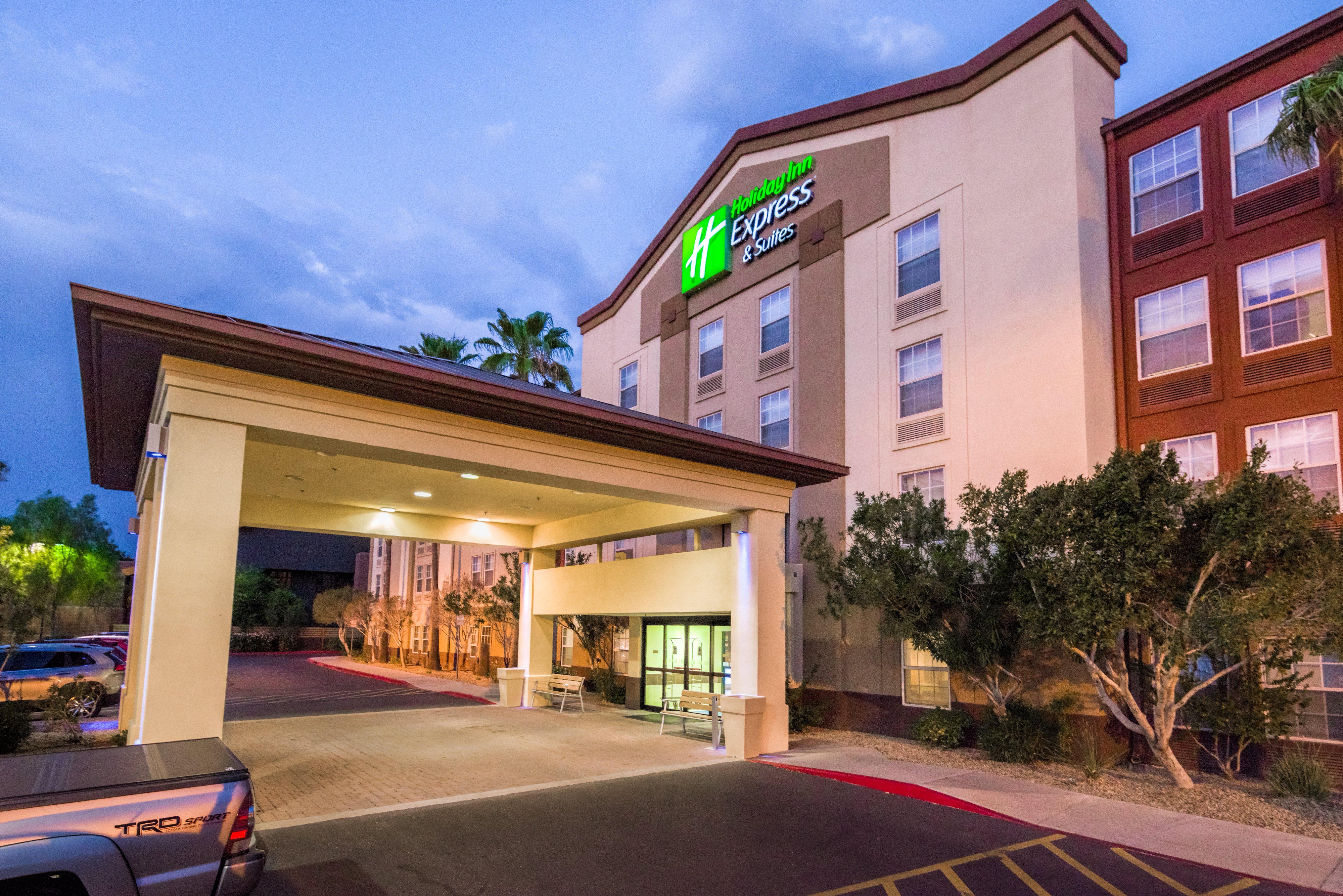 Holiday Inn Express Phoenix-Airport/University Drive By Ihg Dış mekan fotoğraf
